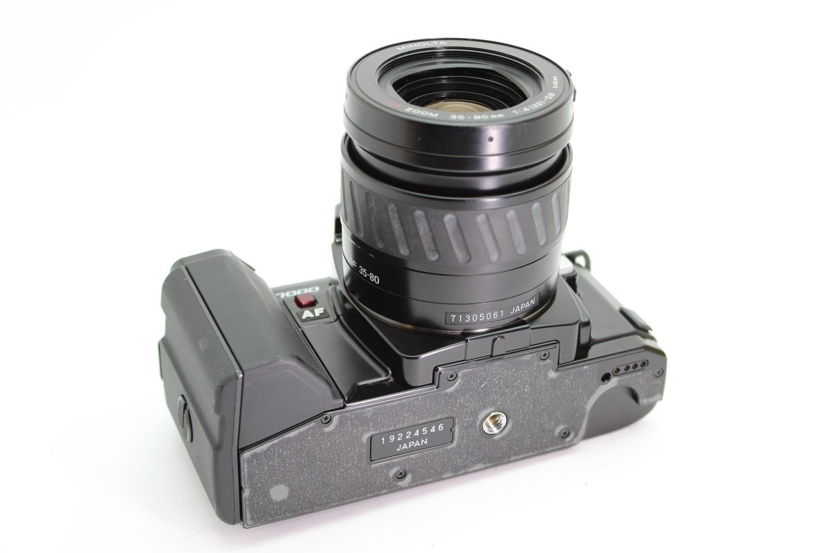 Minolta 7000 + 35 - 80mm f4 - 5.6 (#3355) - Minolta