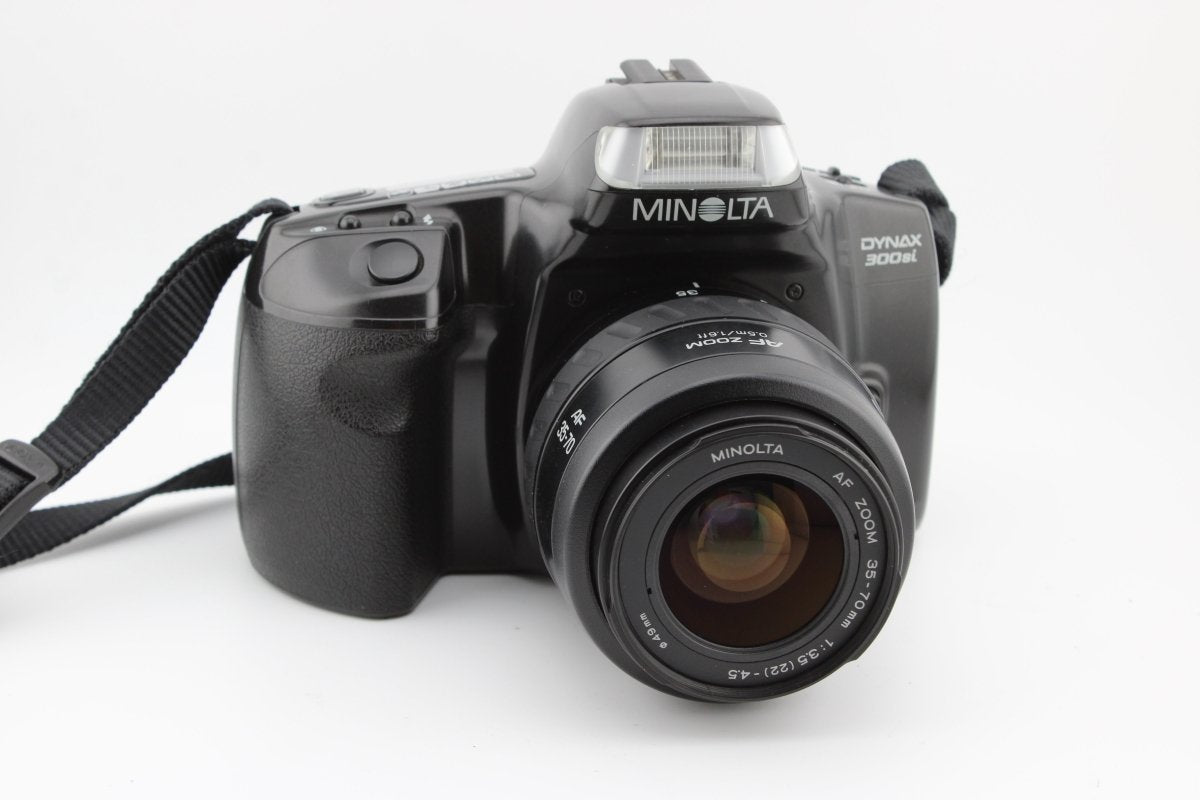 Minolta Dynax 300si + 35 - 70mm (4118) - Canon