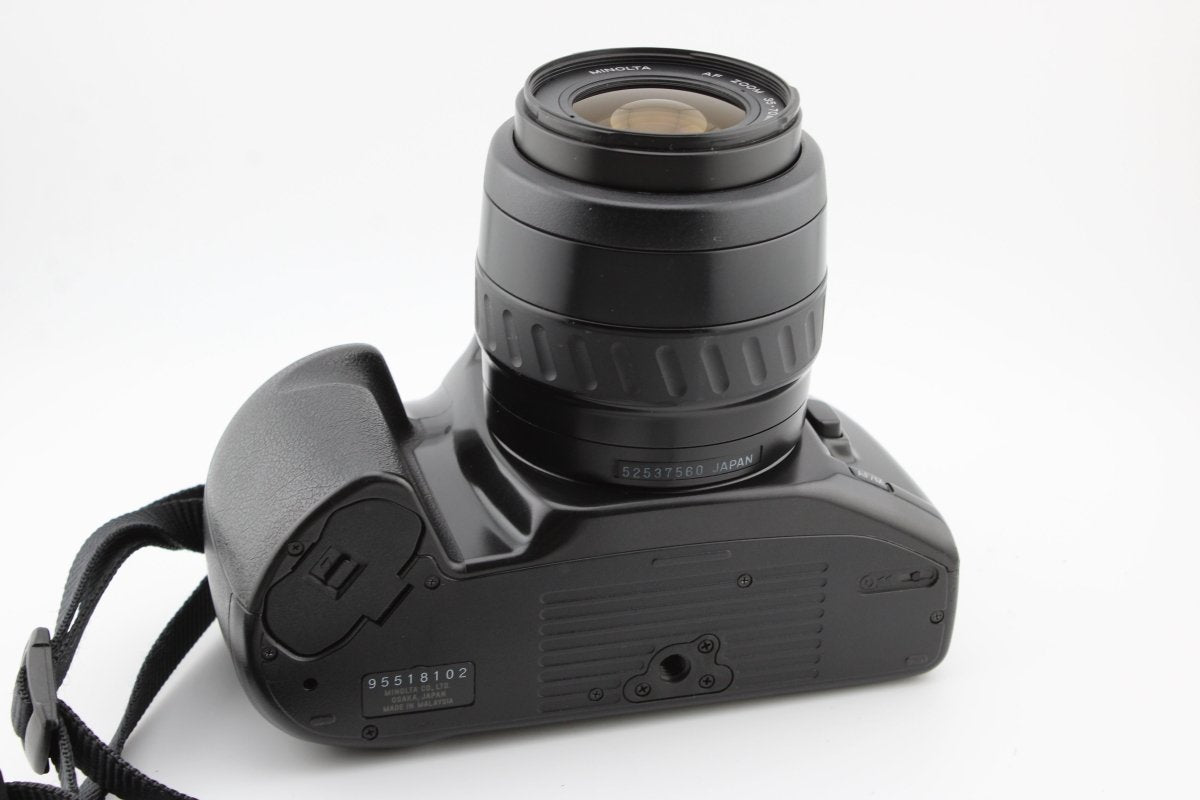 Minolta Dynax 300si + 35 - 70mm (4118) - Canon