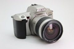 Minolta Dynax 404si + 28 - 80mm AF Lens (#2693) - Minolta