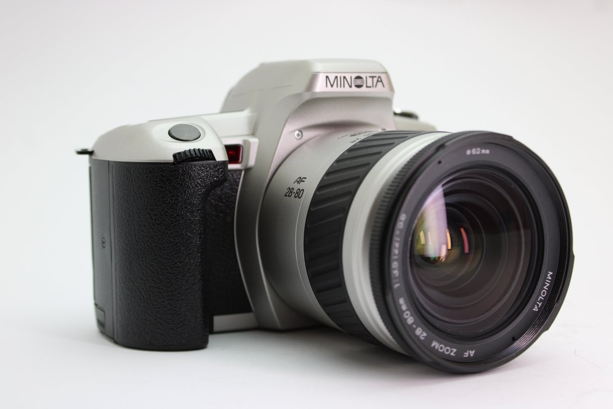 Minolta Dynax 505si + 28-80mm Minolta AF f3.5-5.6 Lens (#2329) - Minolta