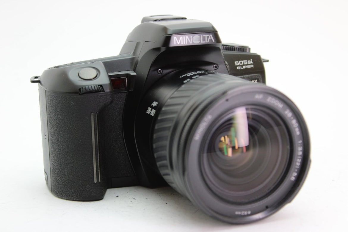 MINOLTA カメラ Konica Minolta DiMAGE Z10 3.2MP Digital Camera - Silver for