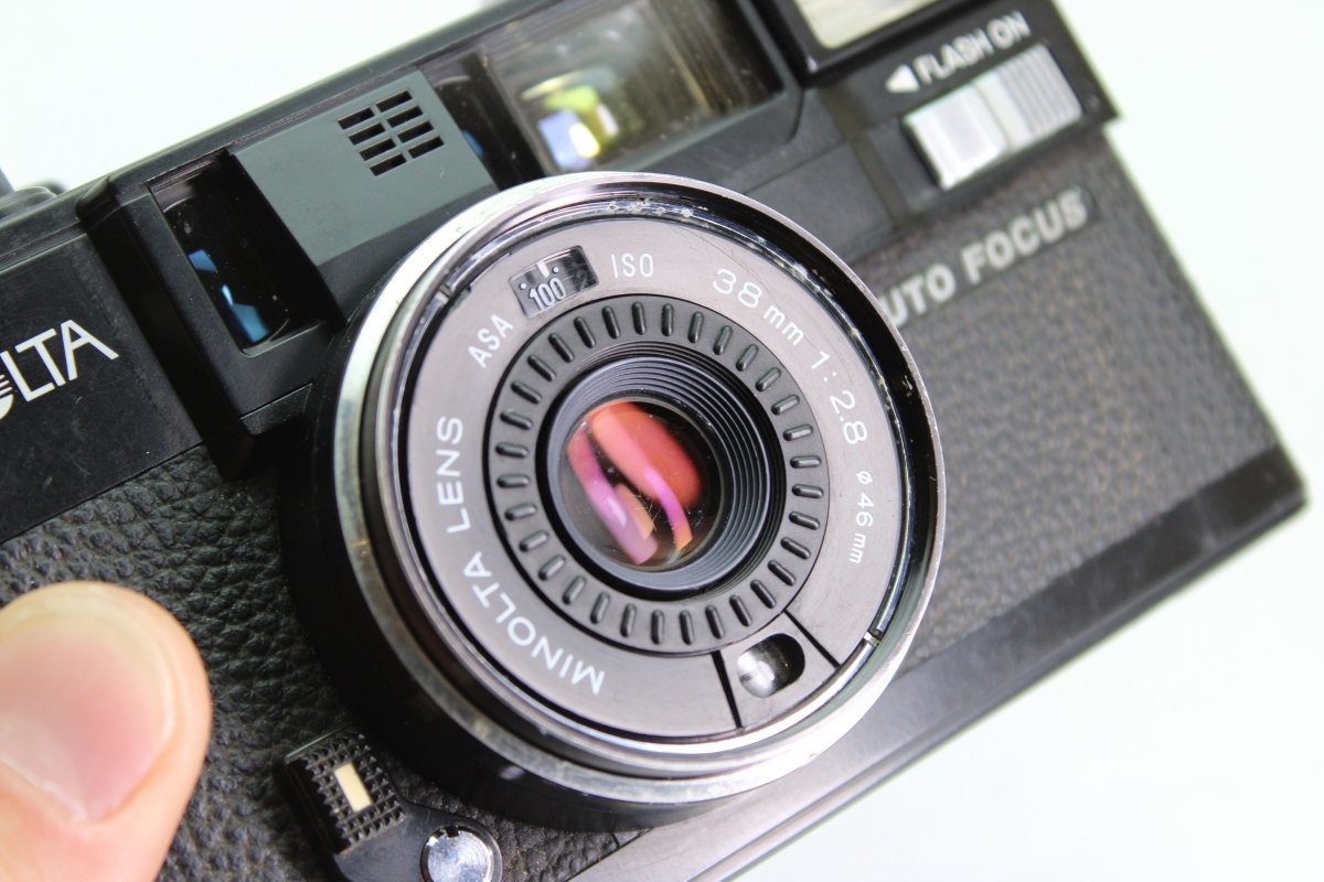 Minolta Hi - Matic AF2 (#2850) - Minolta