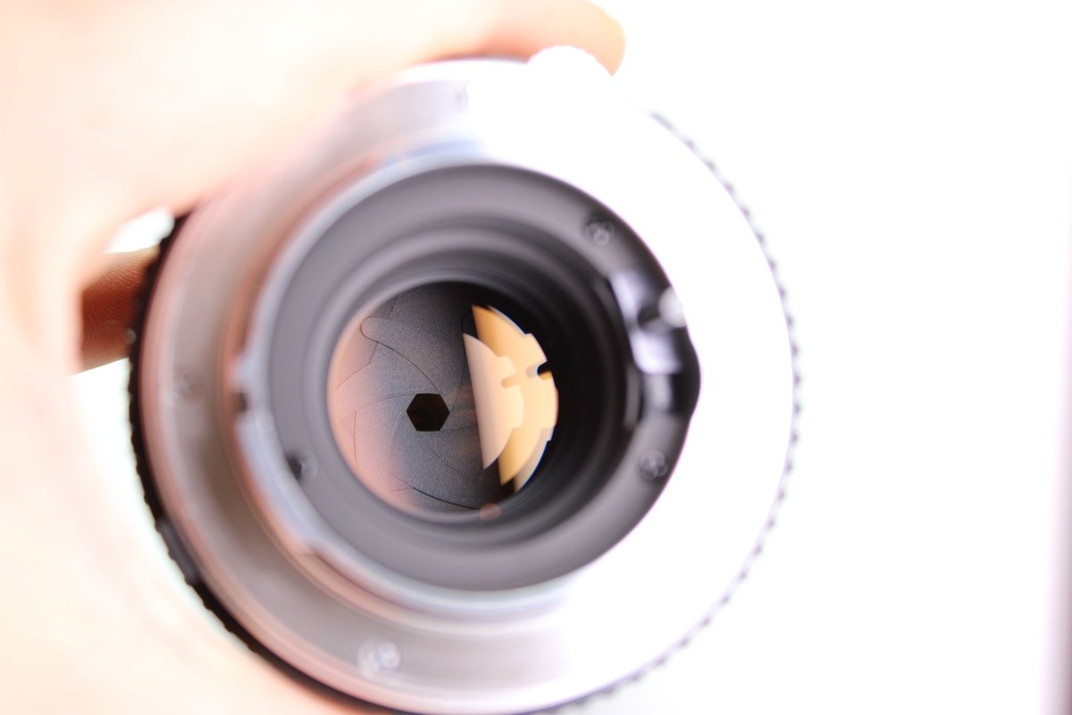 Minolta MC Tele Rokkor - PF 135mm f2.8 (#3150) - Minolta