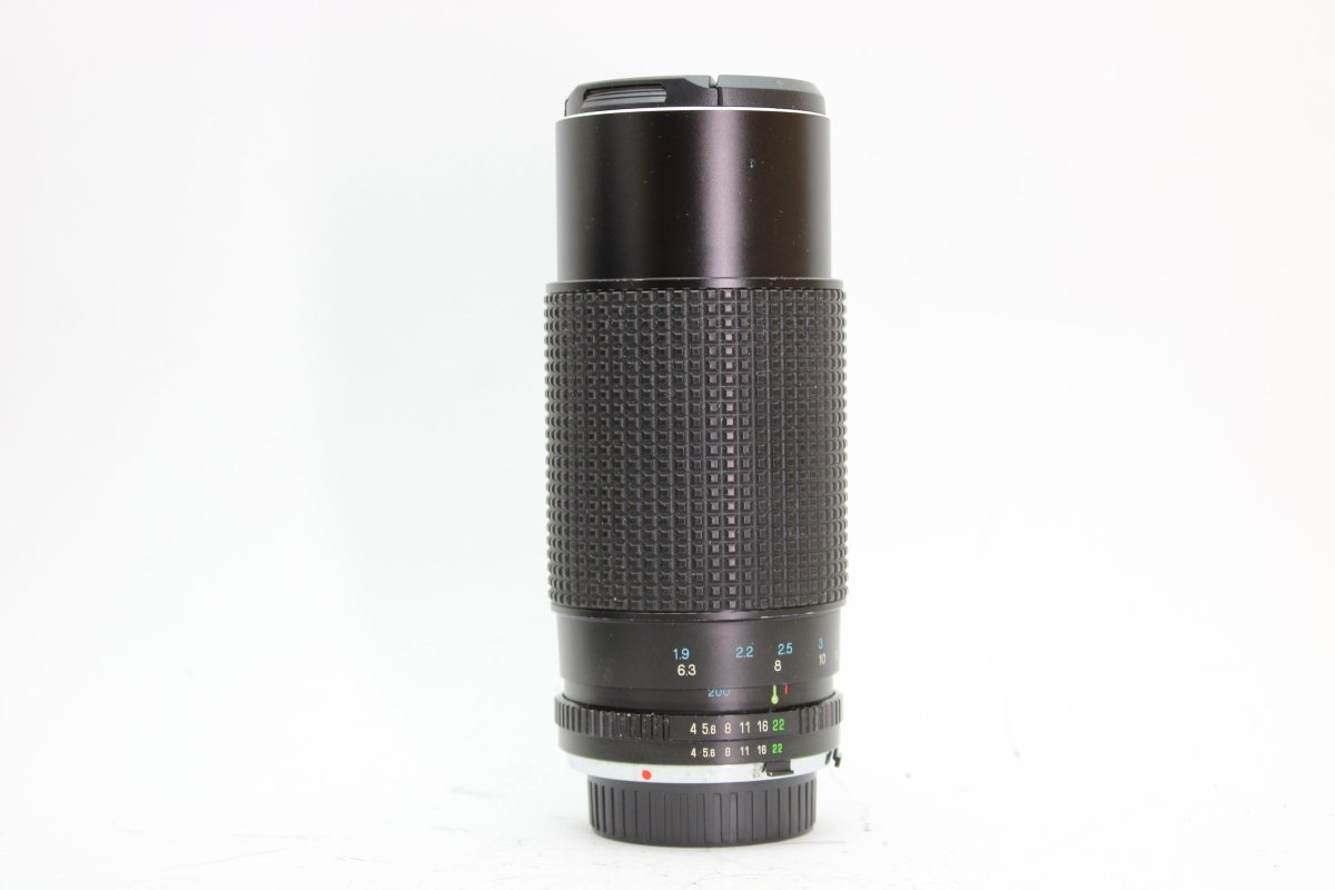 Minolta MD - Tokina 80-200mm f4 (#2047) - Tokina