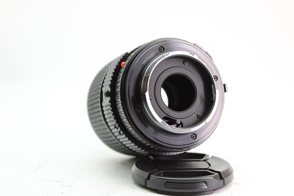 Minolta MD Zoom 35-70mm f3.5 #1954 - Minolta
