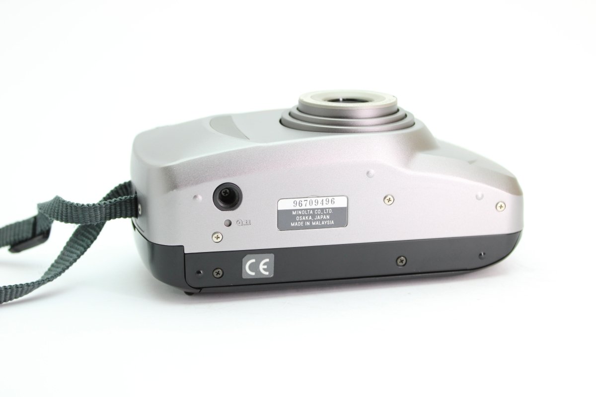 ミノルタ Riva 115 コンパクトフィルムカメラ Minolta Riva Zoom