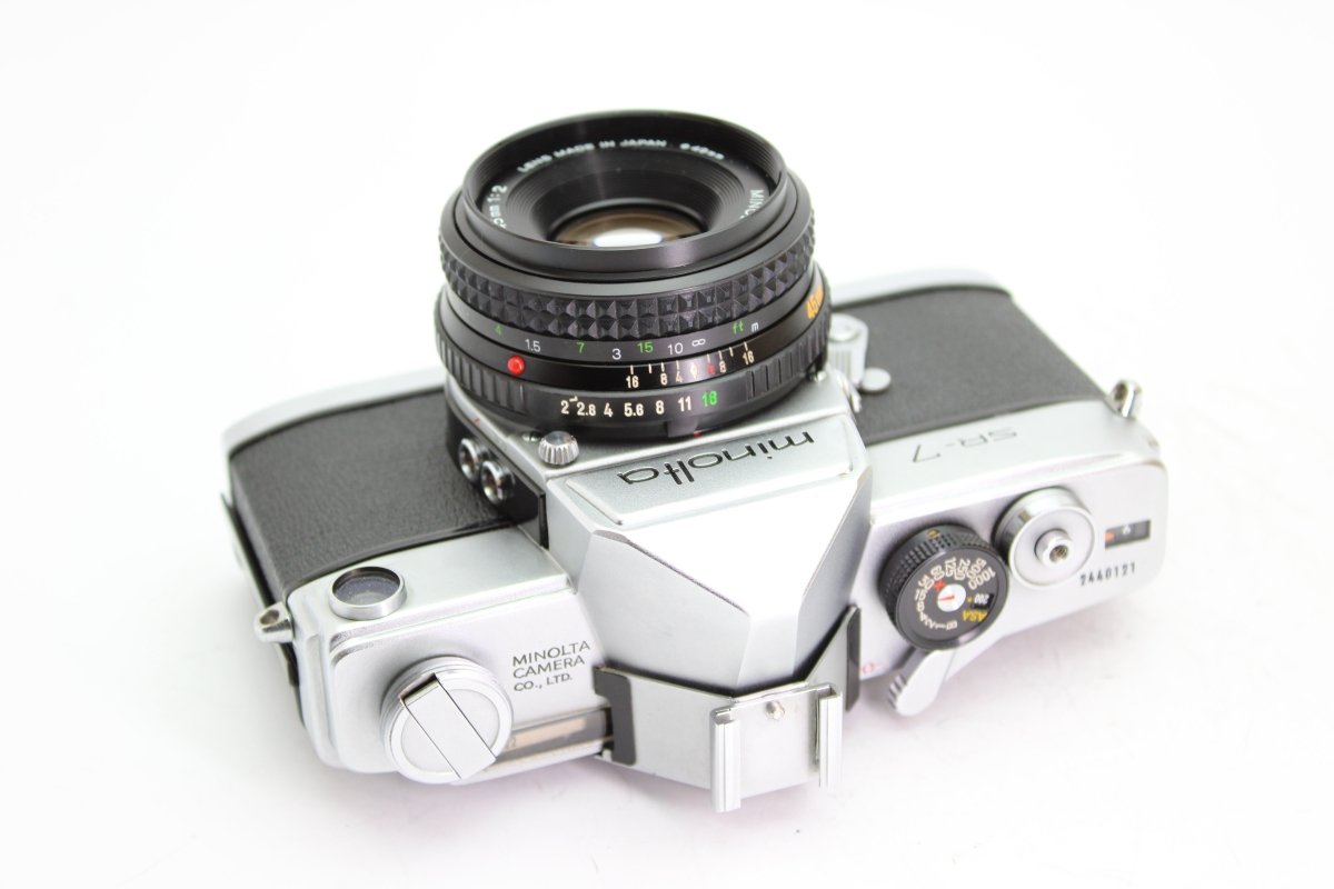 Minolta SR - 7 + 45mm f2 (#3359) - Minolta