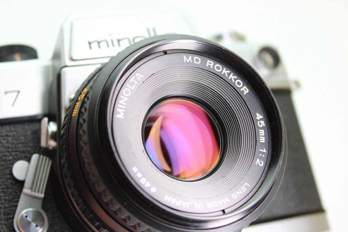 Minolta SR - 7 + 45mm f2 (#3359) - Minolta