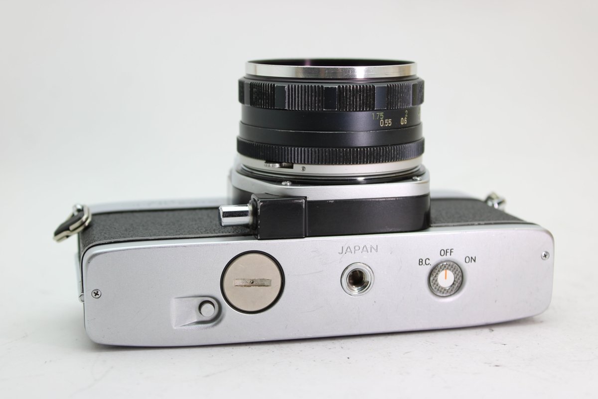 Minolta SRT 100x + 53mm f2 Minolta MD Rokkor Lens (#2263) - Minolta