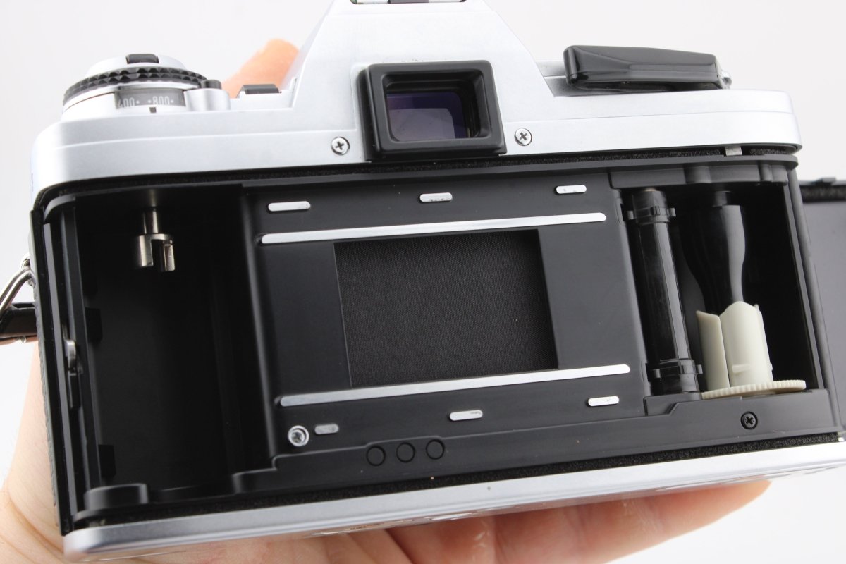 Minolta X - 300 Chrome Body (4455) - Minolta