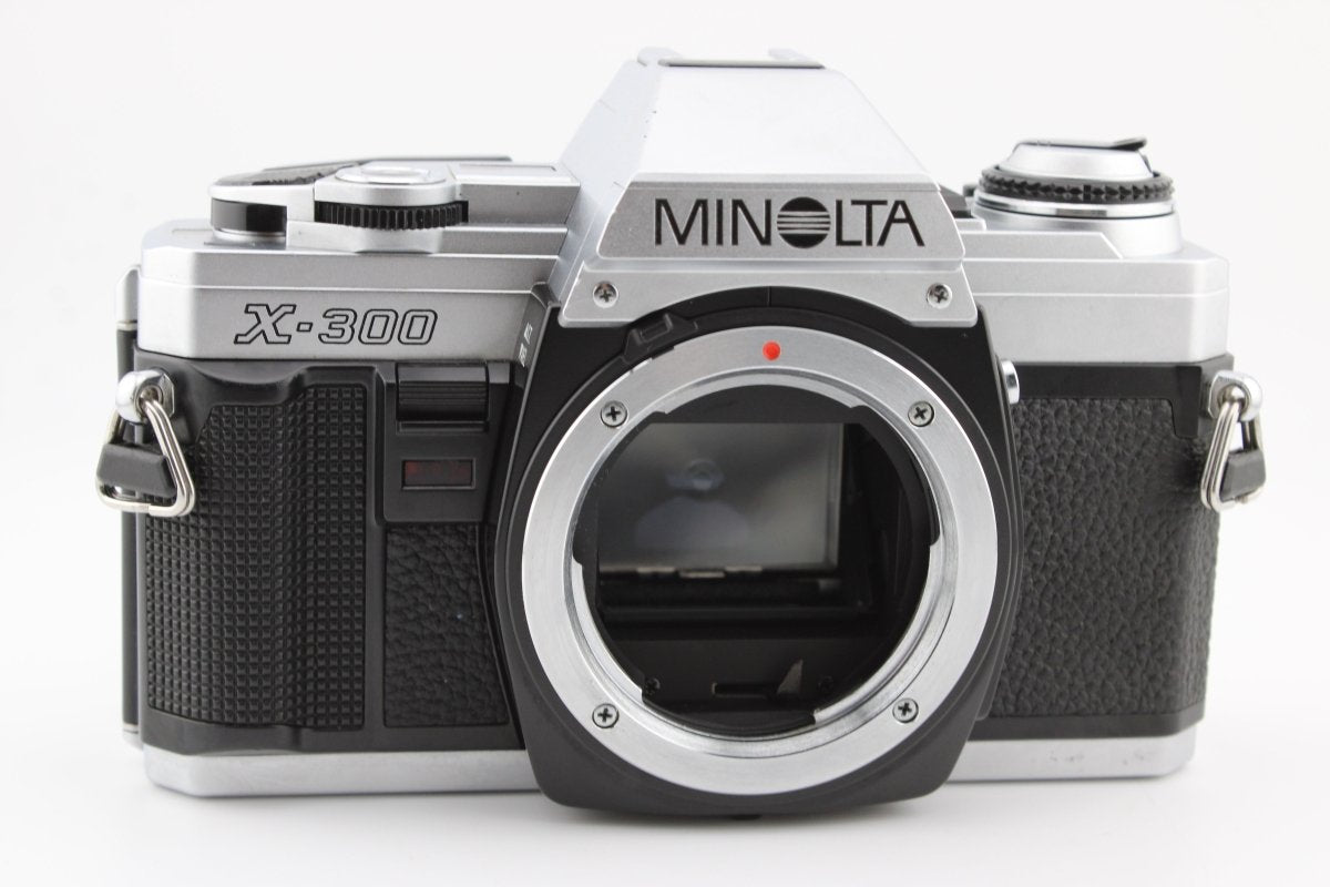Minolta X - 300 Chrome Body (4455) - Minolta