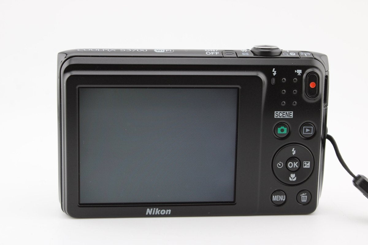 Nikon Coolpix S3700 (4640) - Nikon