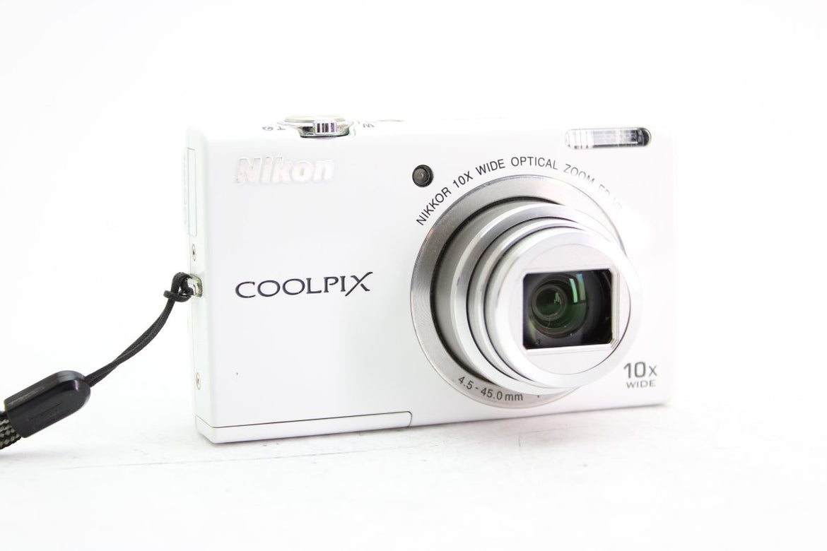 Nikon COOLPIX S6200 ホワイト nikon-coolpix-s6200-3432-