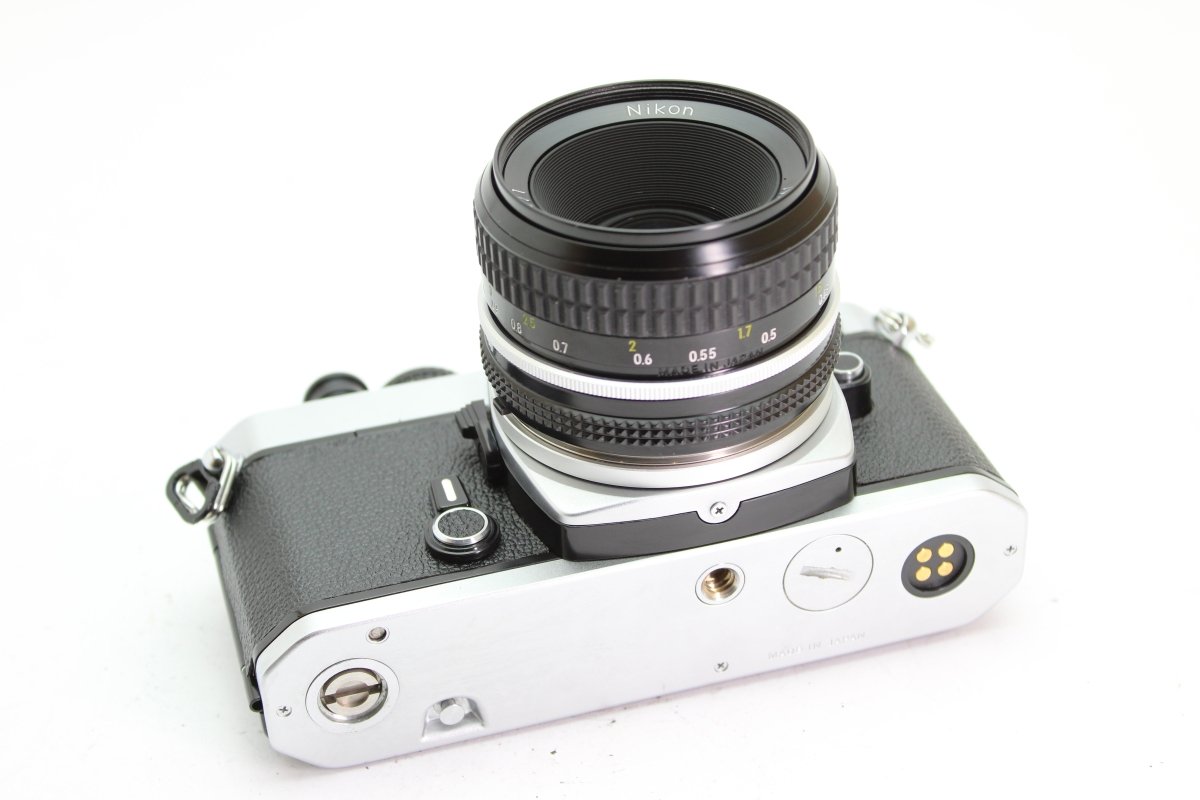 Nikon FE + 50mm f2 (#2916) - Nikon