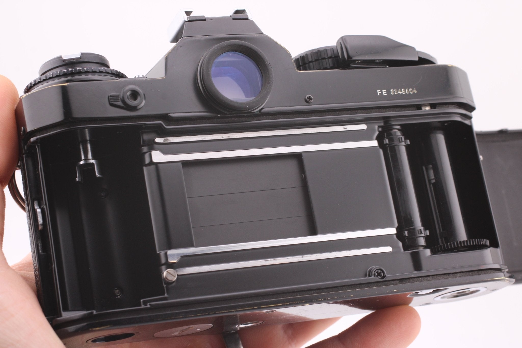 Nikon FE Black Body (5086) - Nikon