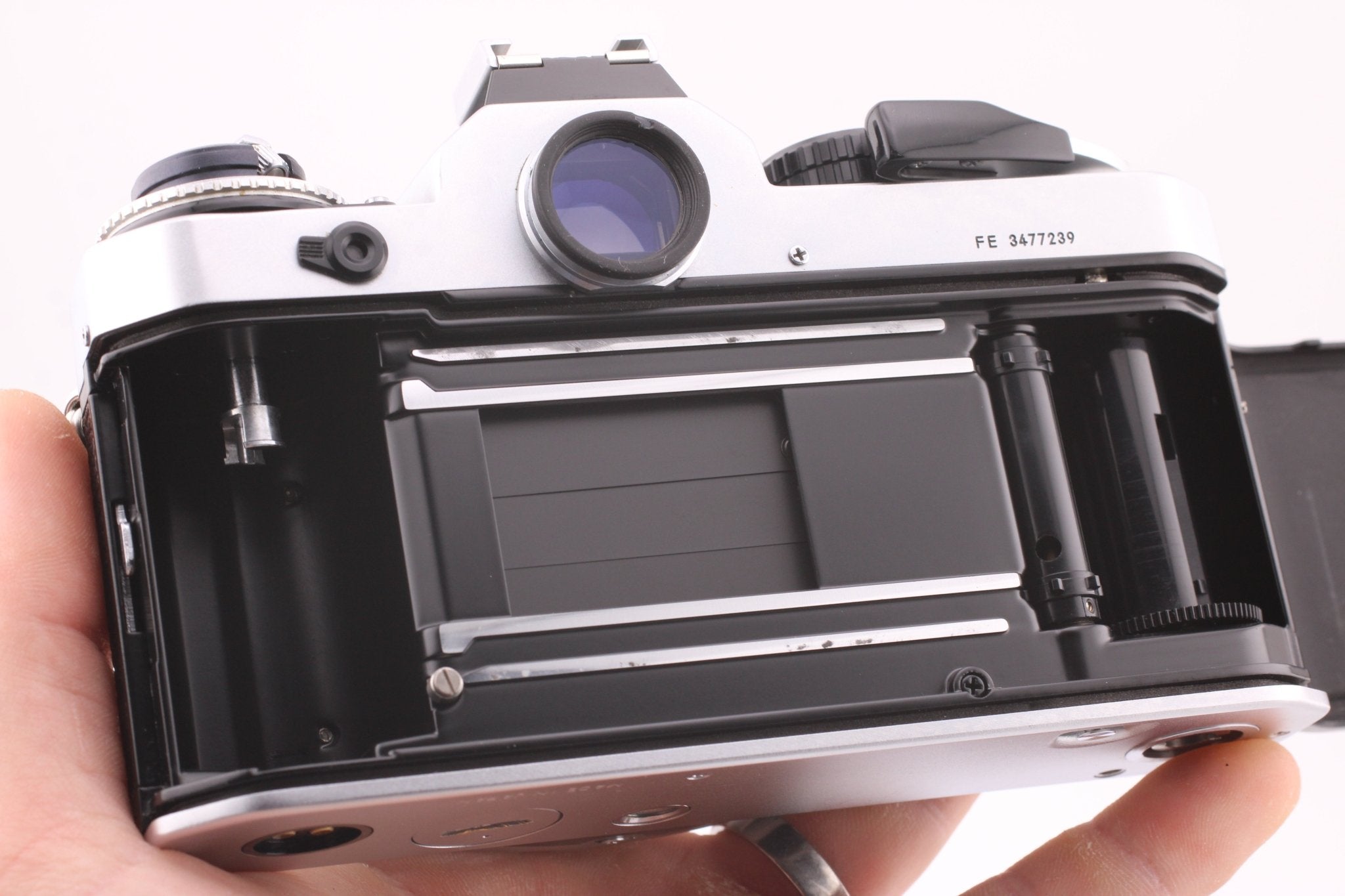 Nikon FE Body (5293) - Nikon
