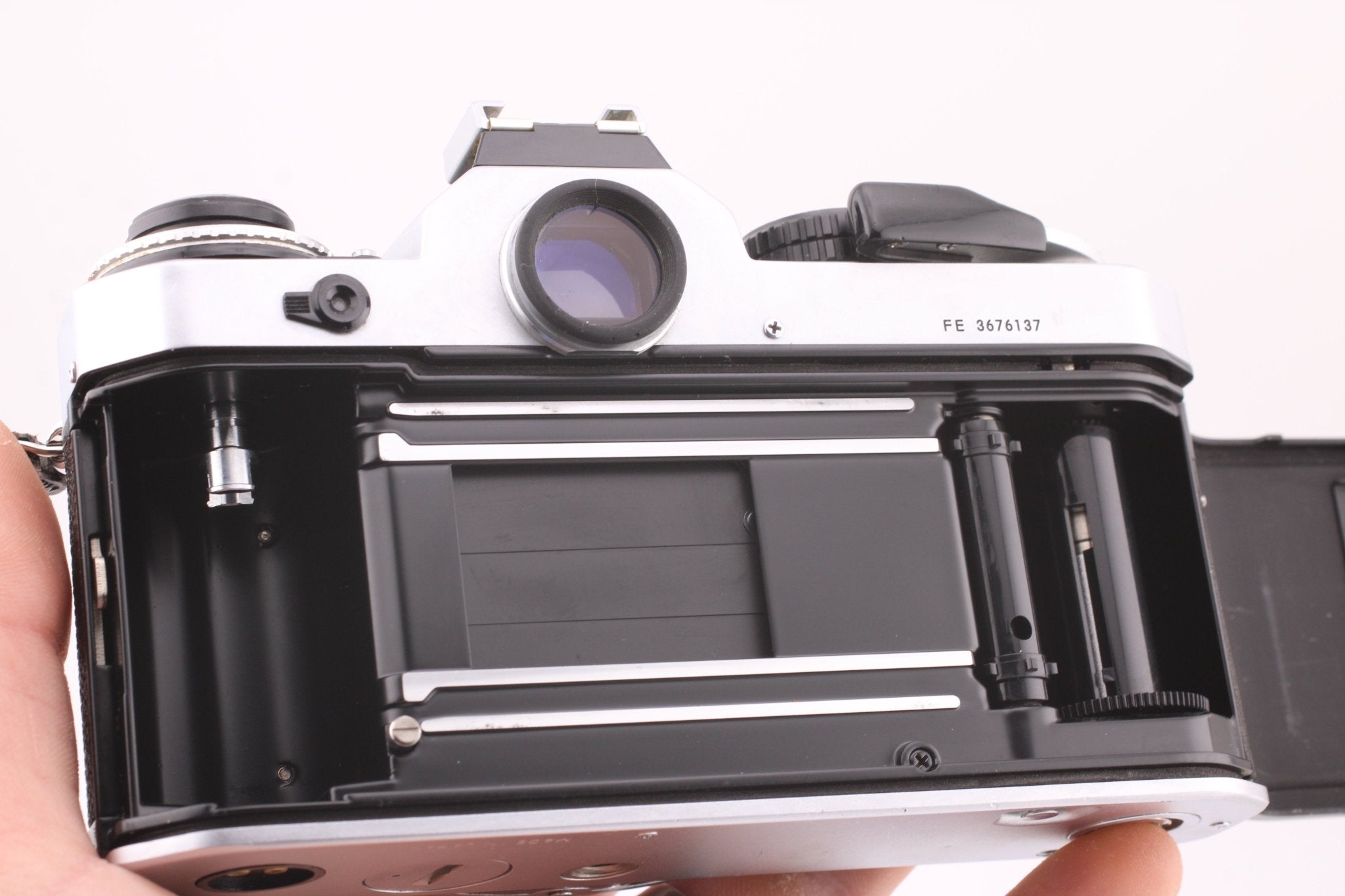 Nikon FE Body (5294) - Nikon