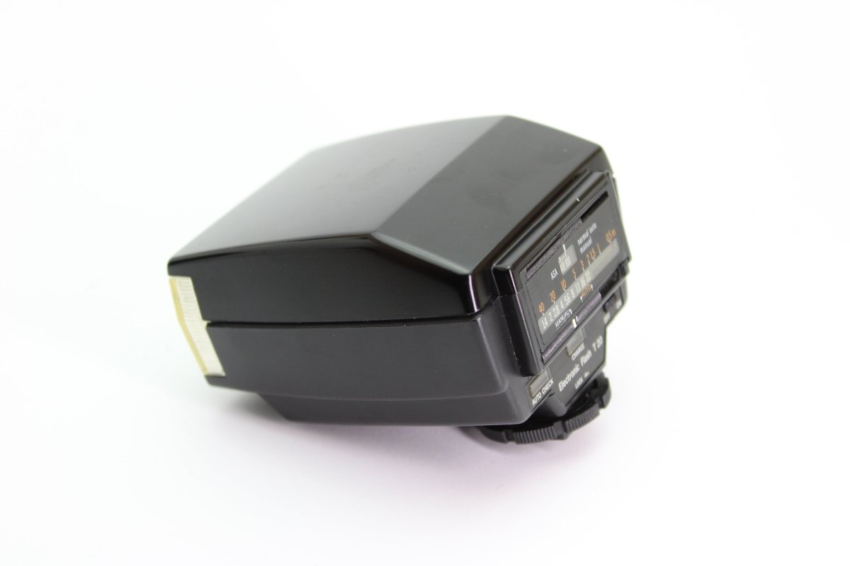 Olympus Electronic Flash T20 (#3007) - Olympus