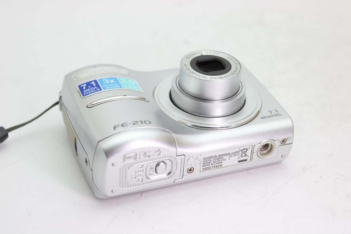 Olympus FE - 210 (#3591) - Olympus