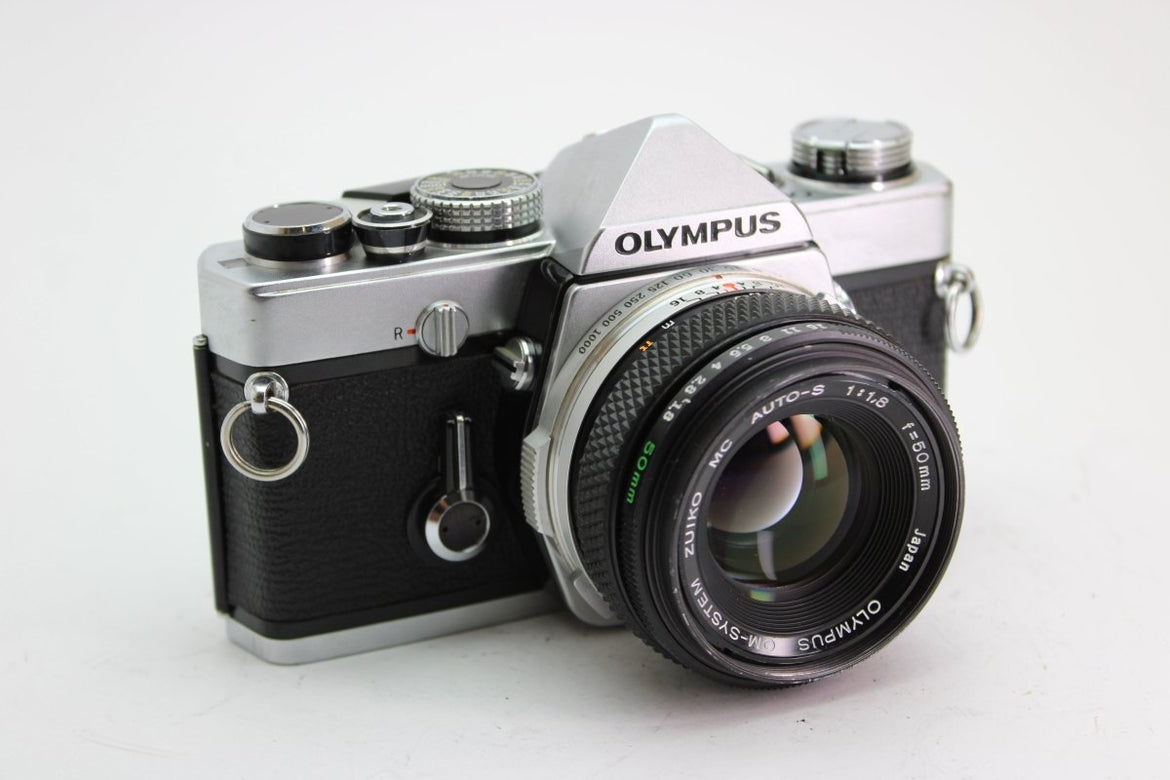 Olympus OM-1 + 50mm f1.8 (#2599) - OldCamsByJens