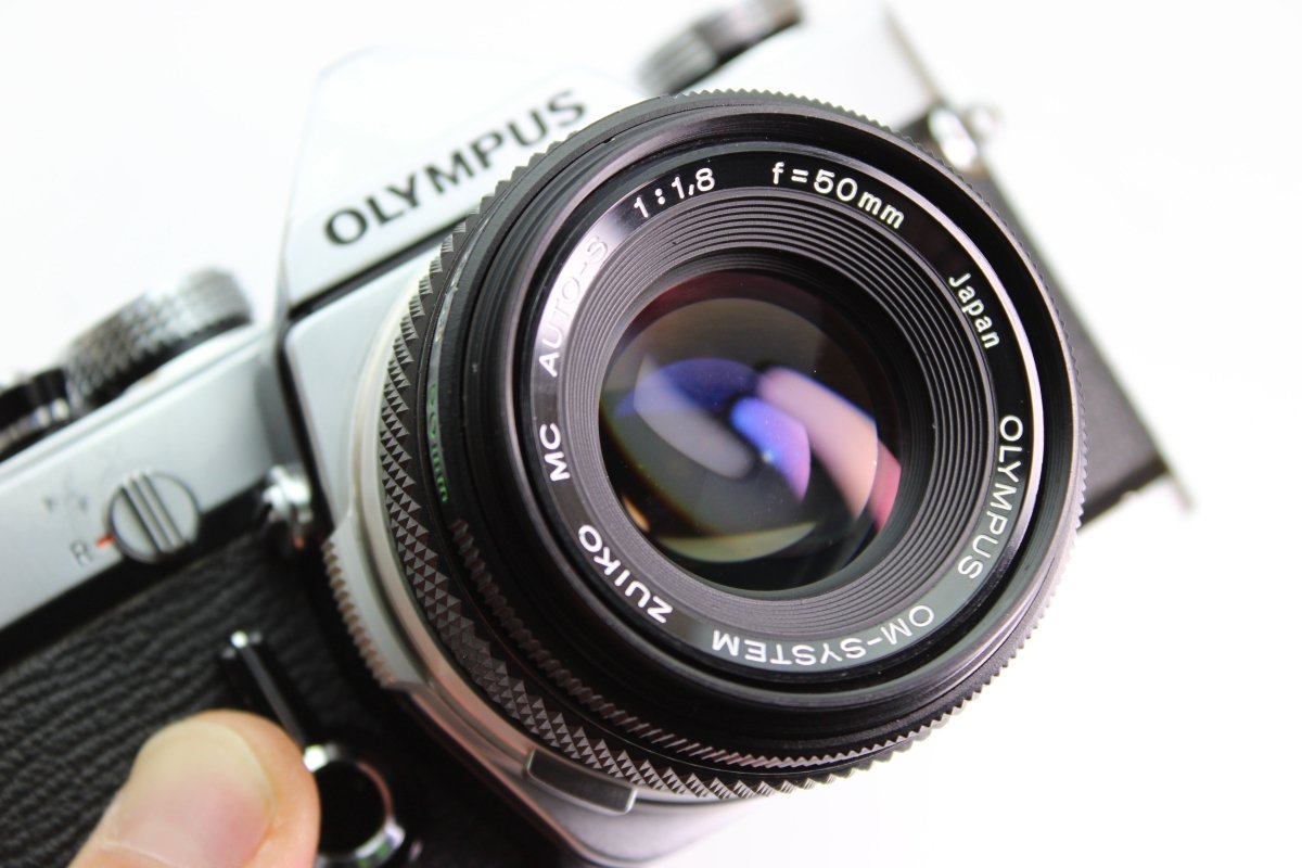 Olympus OM - 1 + 50mm f1.8 (#3097) - Olympus