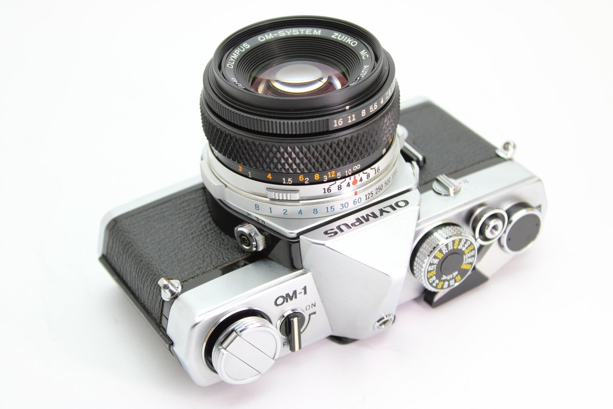 Olympus OM - 1 + 50mm f1.8 (#3097) - Olympus