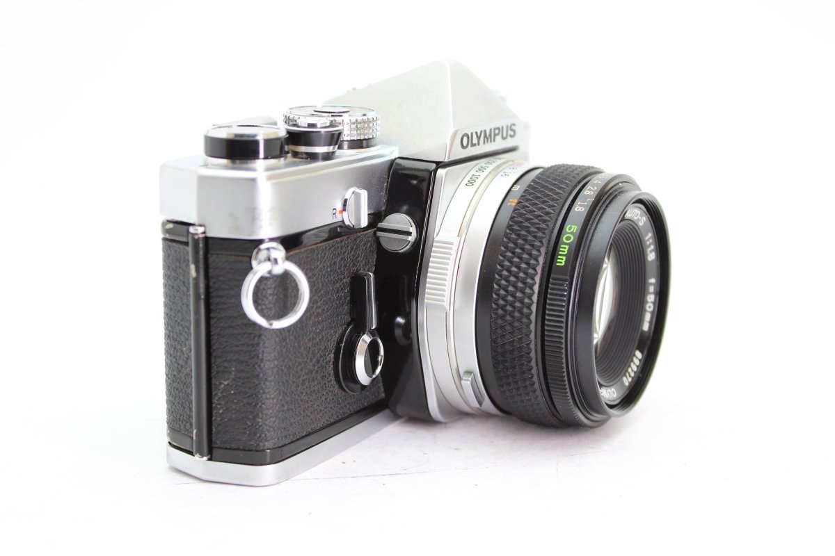 Olympus OM - 1 + 50mm f1.8 (#3450) - Olympus