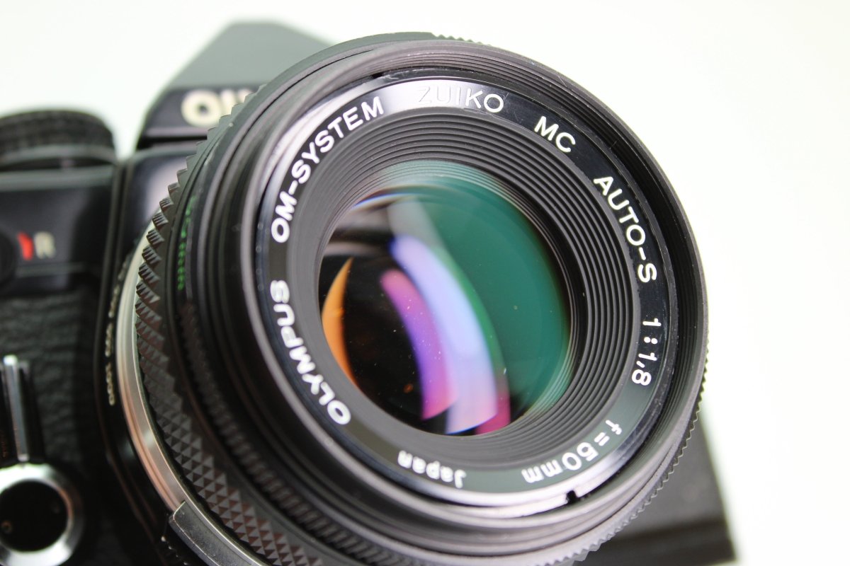 Olympus OM - 2n + 50mm f1.8 (#3462) - Olympus
