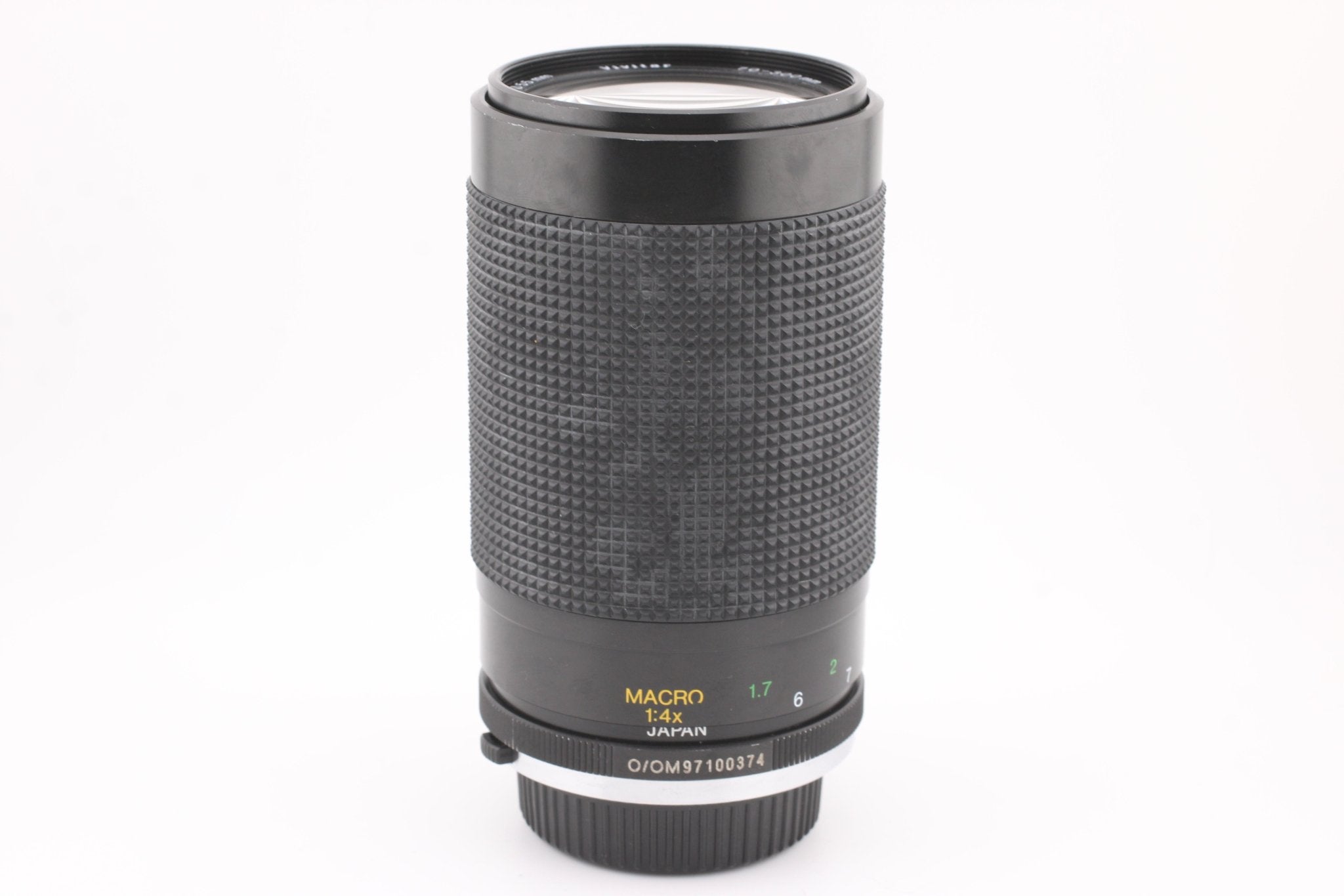 Olympus OM - 70-300mm f4.2-5.8 Vivitar (5250) - Vivitar