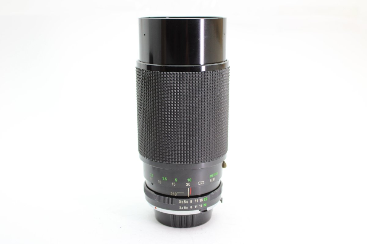 Olympus OM - Vivitar Series 1 70-210mm f3.5 (#2418) - Vivitar