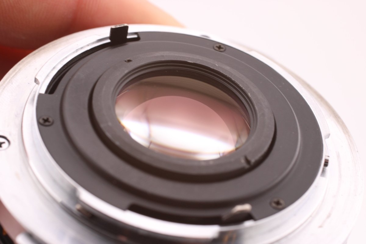Olympus OM Zuiko 35mm f2 (4872) - Olympus