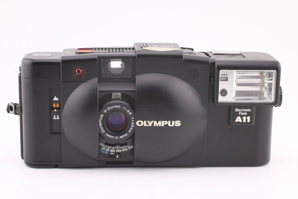 Olympus XA2 + Flash (#5316)