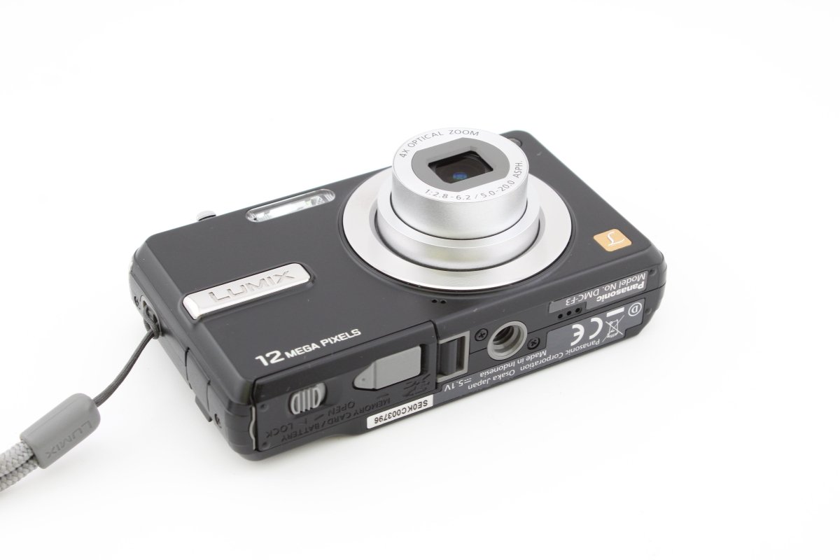 Panasonic Lumix DMC - F3 (#3794) - Panasonic
