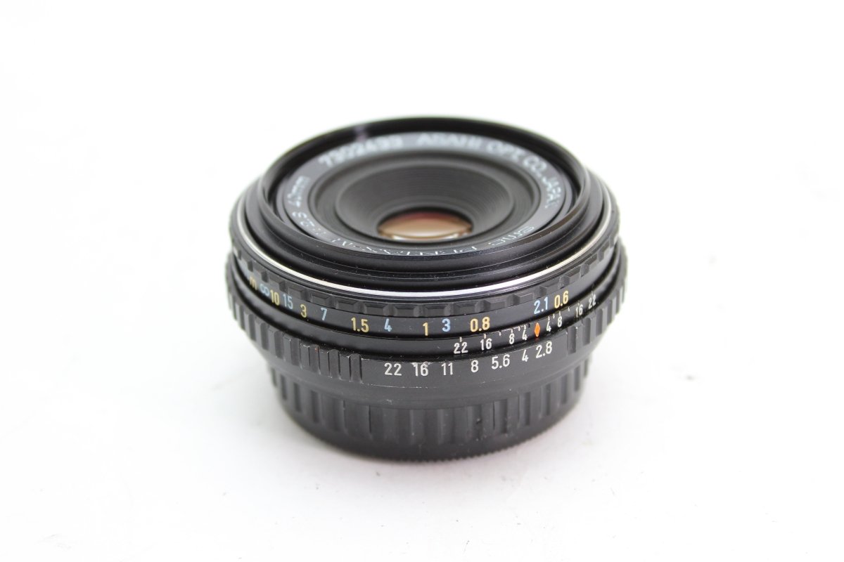 Pentax 40mm f2.8 - Pentax