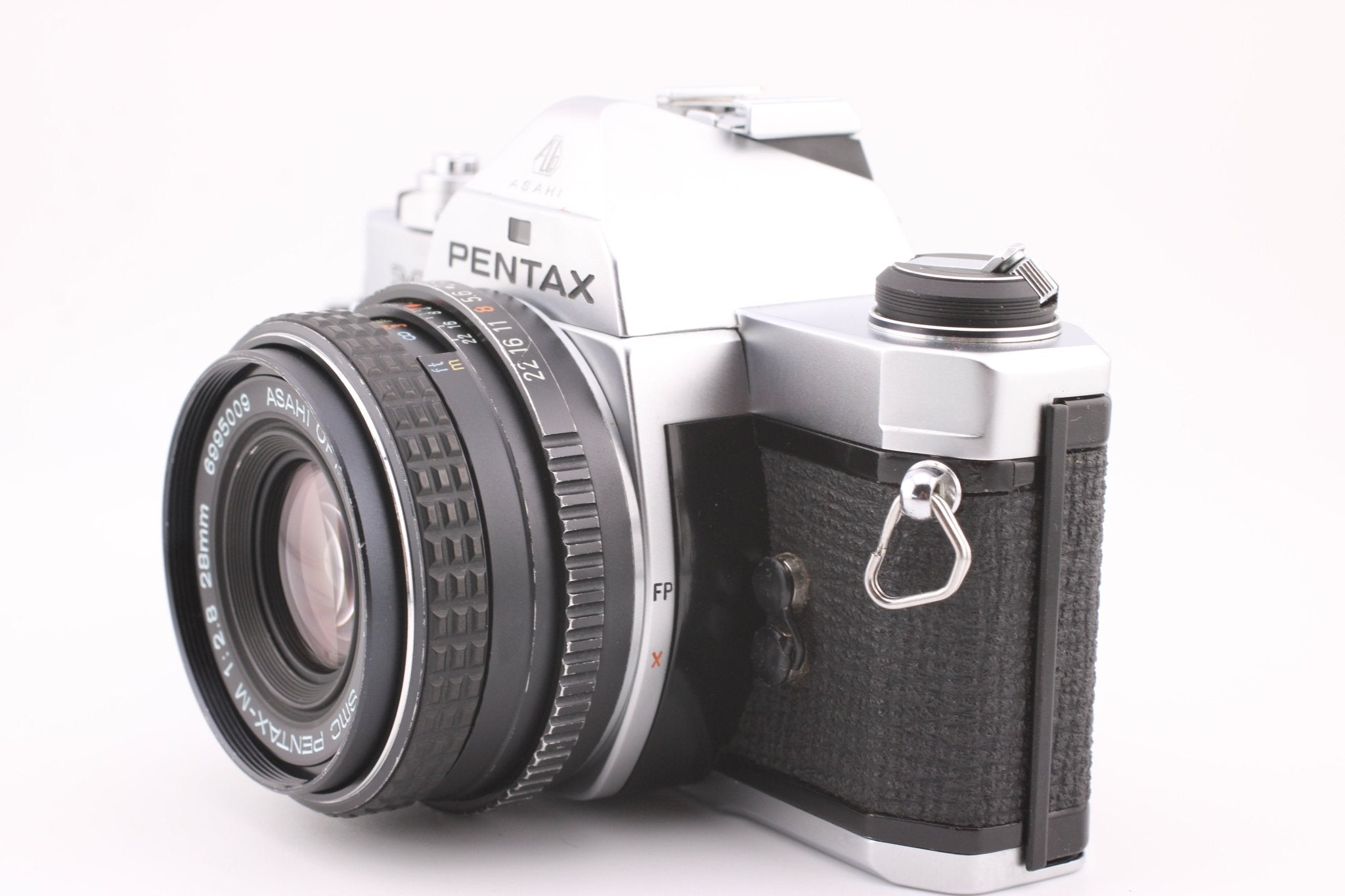 Pentax MX SLR 35mm Film Camera with 28mm f2.8 Lens - OldCamsByJens