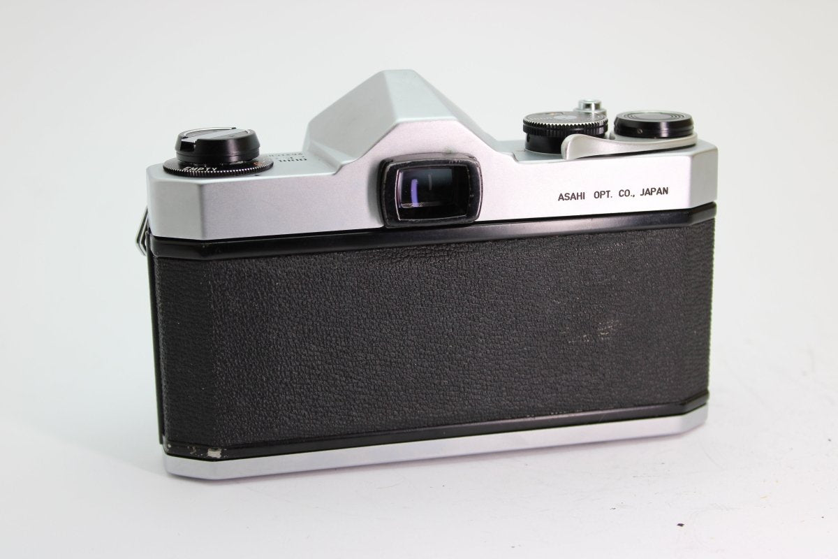 Pentax SP 1000 + 55mm f2 (#2403) - Pentax