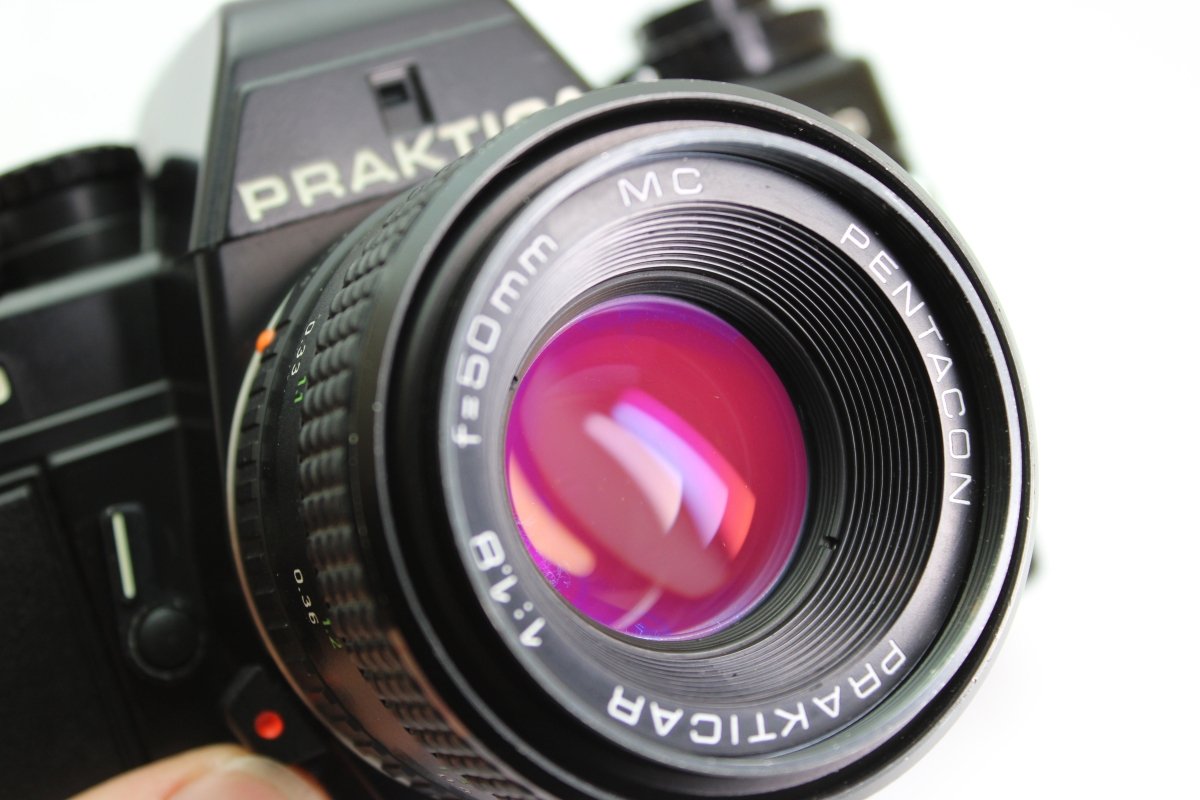 Praktica B100 + 50mm f1.8 (#2904) - Praktica