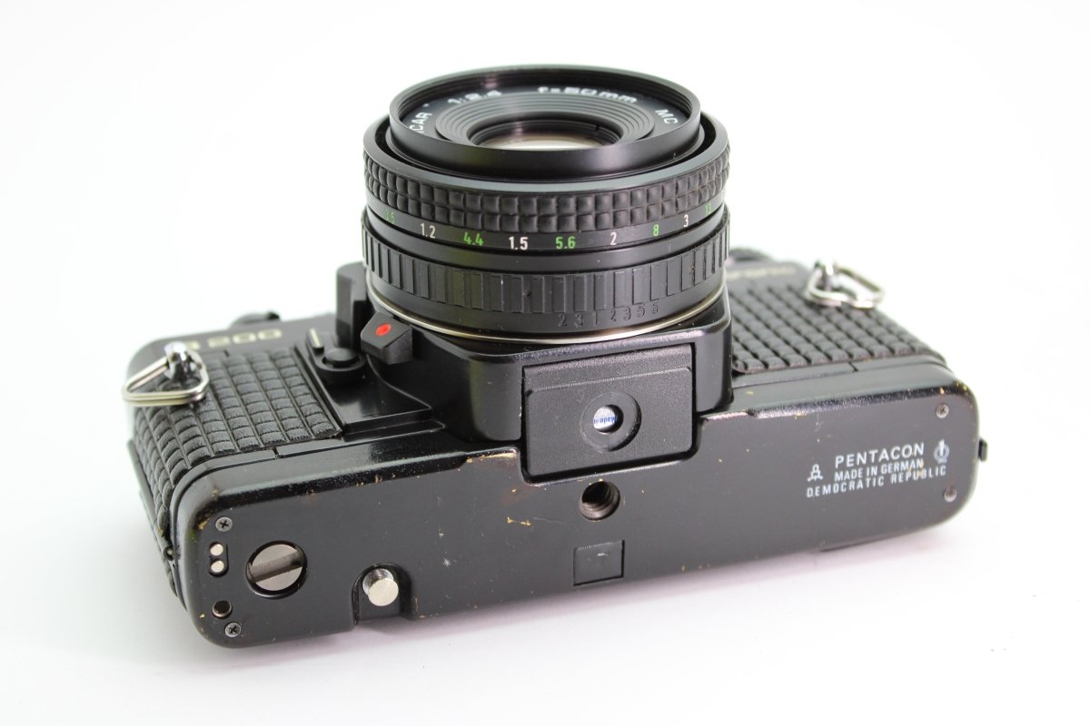 Praktica B200 Electronic + 50mm f2.4 (#2430) - Praktica