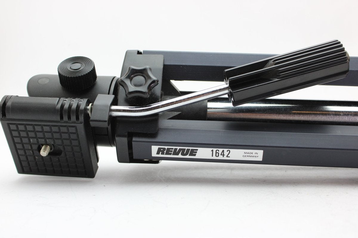 Revue 1642 Tripod - Revue