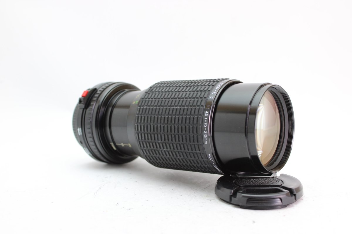 Sigma 70-210mm f4.5 - Sigma