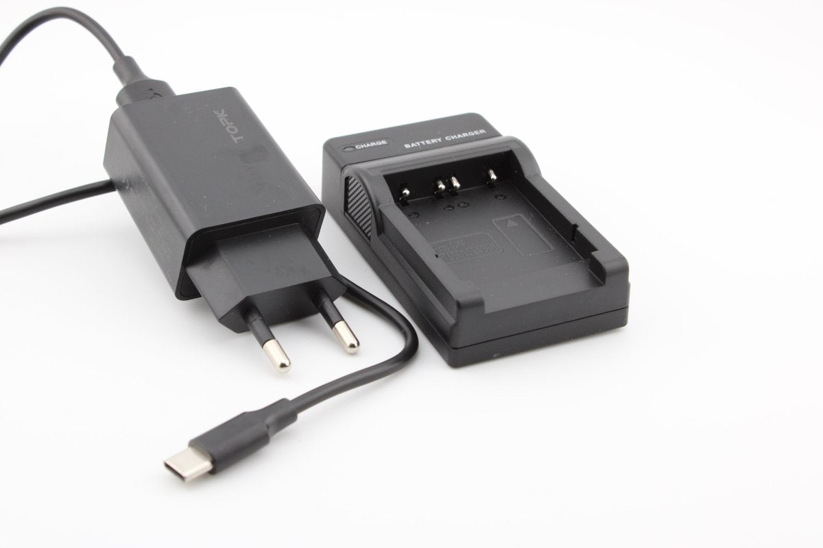 Sony Cyber - Shot DSC - W30 (#3769) - Sony