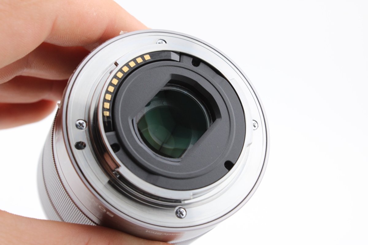 Sony E OSS 18 - 55mm f3.5 - 5.6 (4132) - Sony