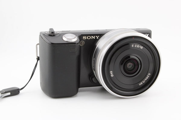 Sony Nex-5 + 16mm f2.8 (#4139) - OldCamsByJens