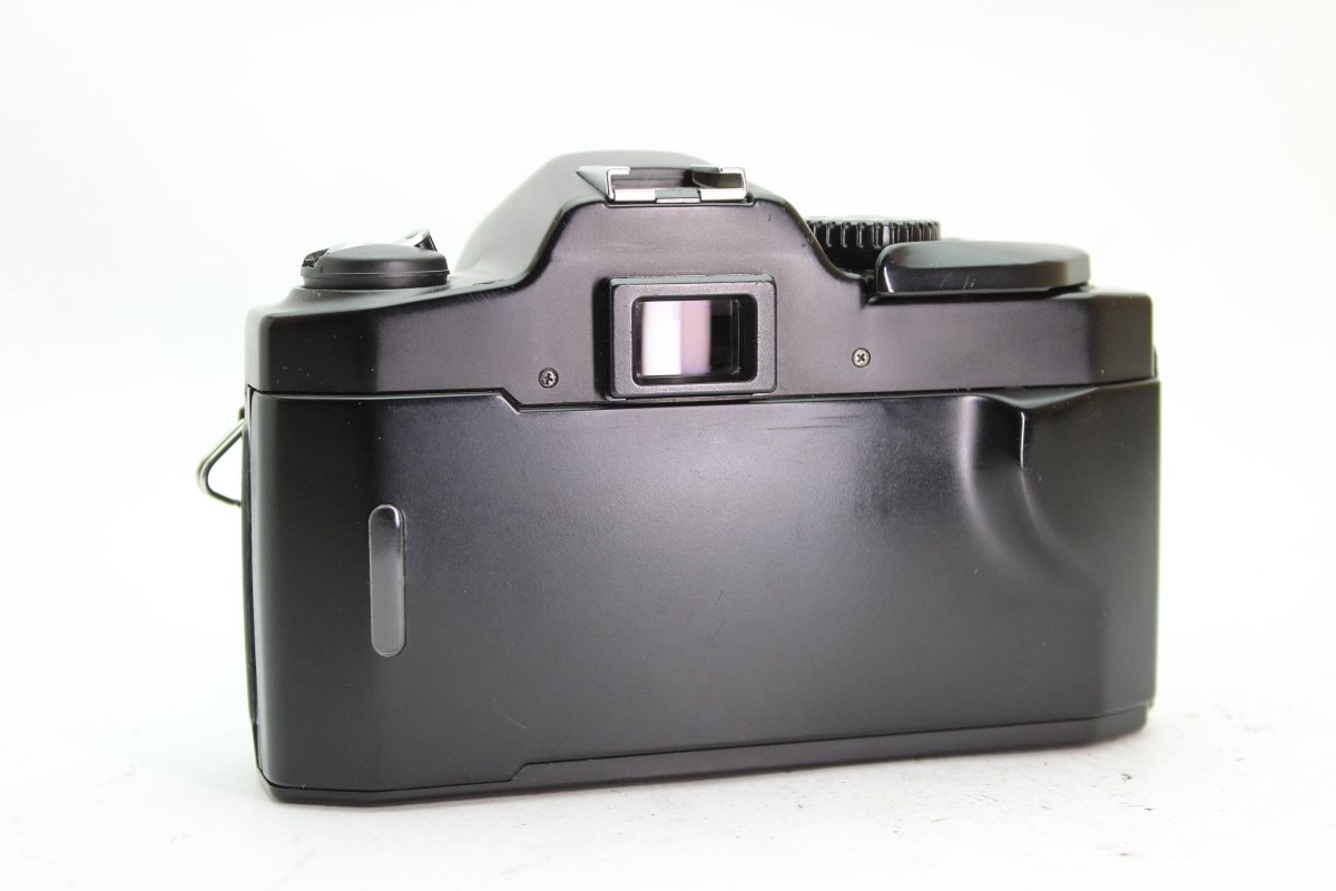 Vivitar V4000 + 35-70mm f3.5-4.8 - Vivitar