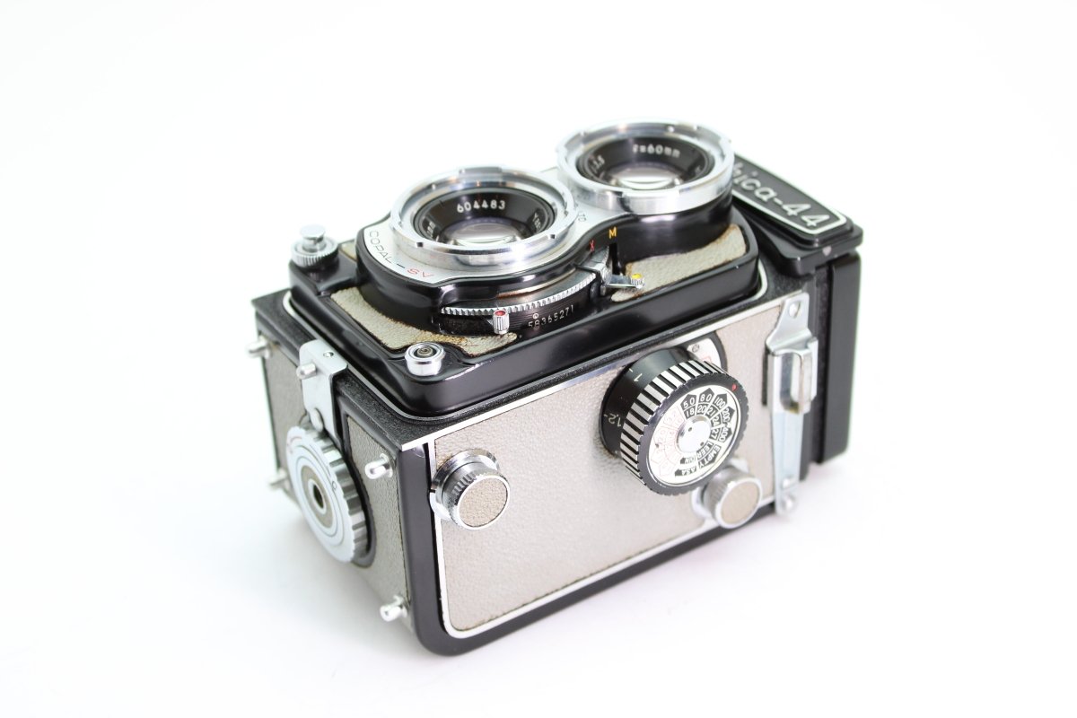 Yashica - 44 TLR (#3376) - Yashica