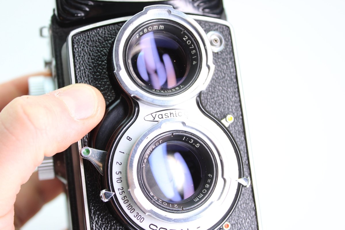 Yashica - C TLR (#3377) - Yashica