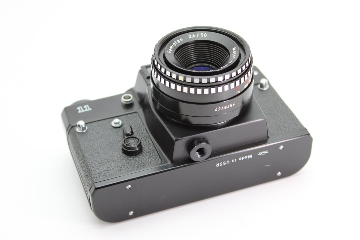 Zenit 11 + 50mm f2.8 (#3024) - Zenit