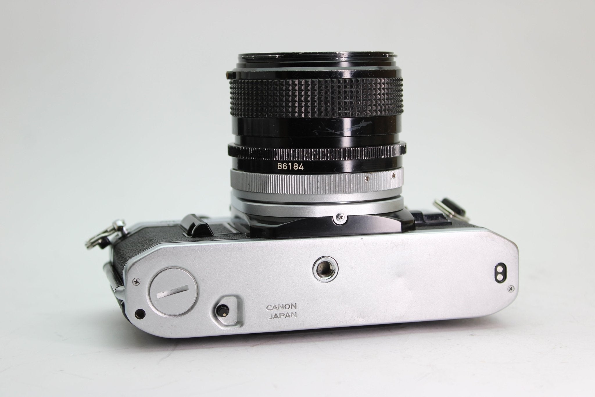 Canon AT-1 + 35mm f/3.5 - Canon