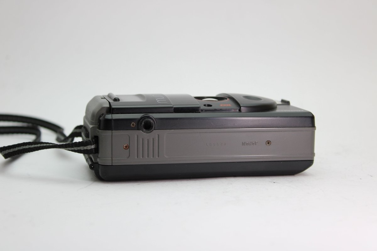 Chinon AUTO 300I - OldCamsByJens